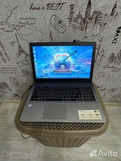 Asus R542UF (i3 8 поколения / ssd диск )