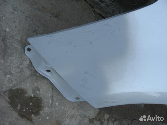 Крыло переднее левое Toyota Yaris