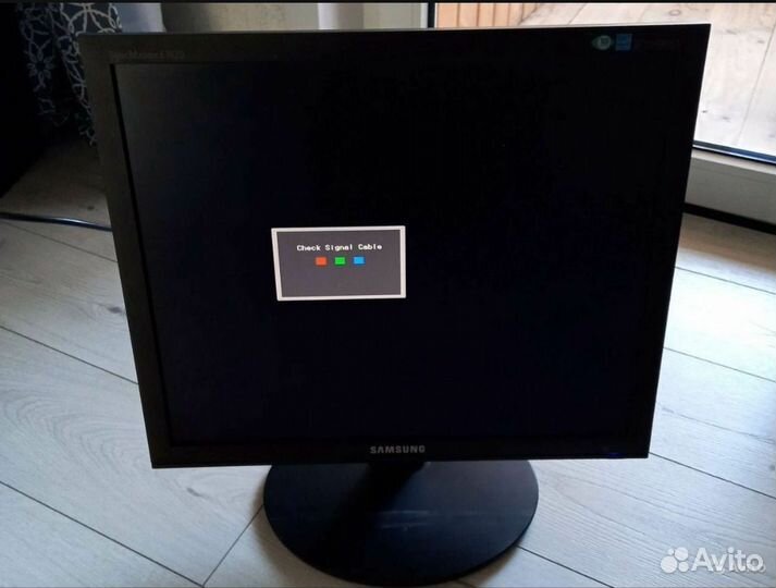 Монитор Samsung 19 дюймов