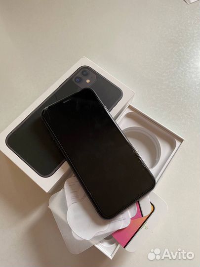 iPhone 11, 128 ГБ