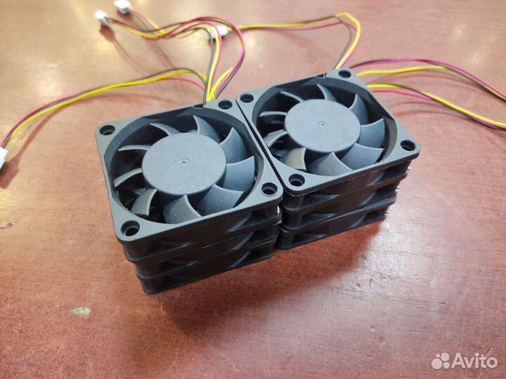 Вентиляторы 60мм 3pin 12V