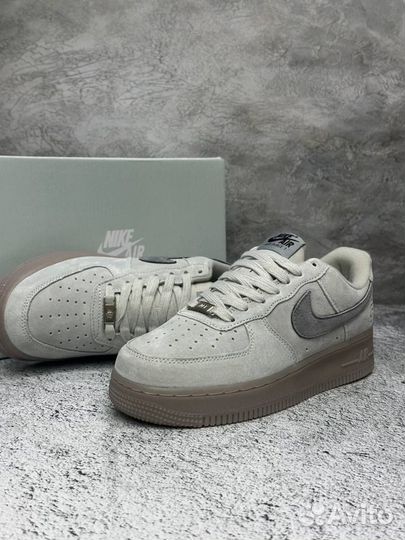 Кроссовки Nike Air Force 1