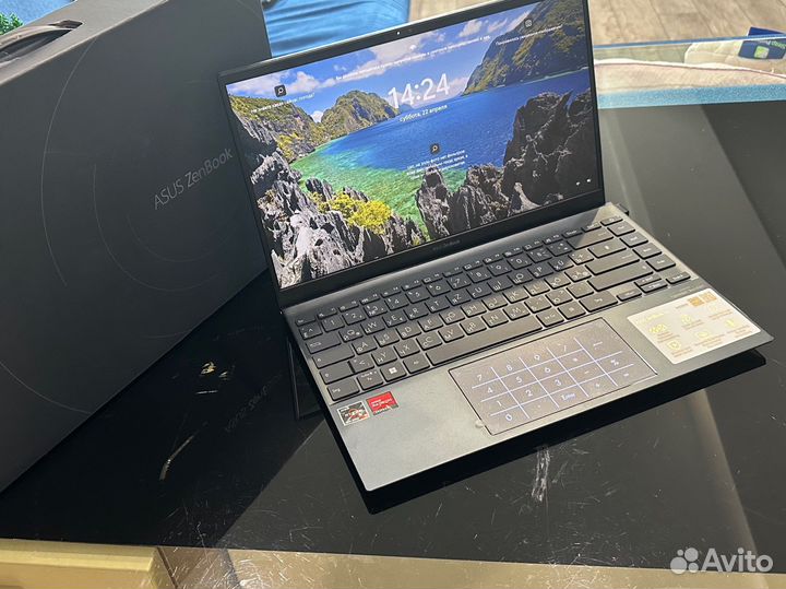 Asus zenbook ryzen 9