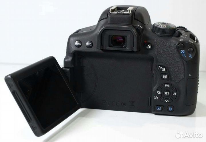 Canon EOS 750D EF-S 18-55mm IS STM Kit