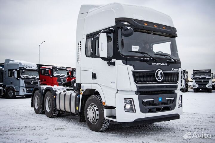 Shacman (Shaanxi) SX42584V324, 2023