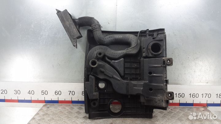 Защита двигателя верхняя volkswagen passat B6 2007