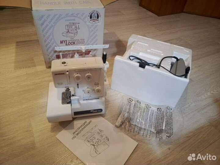 Оверлок janome 205d