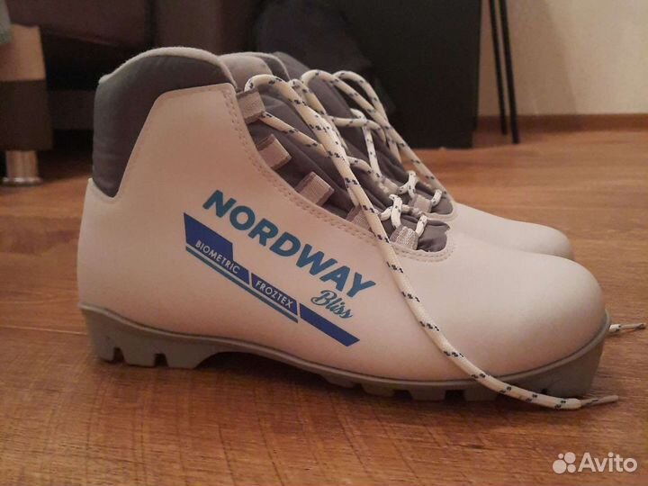 Лыжные ботинки nordway