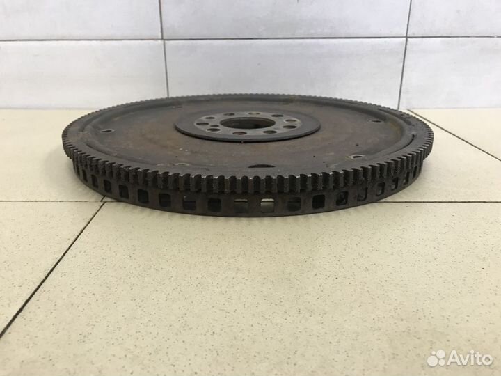 Маховик S40 2004-2012