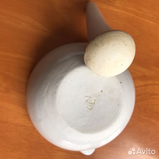 Старинная ступка с пестиком