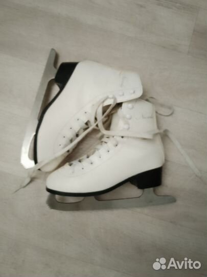 Коньки фигурные