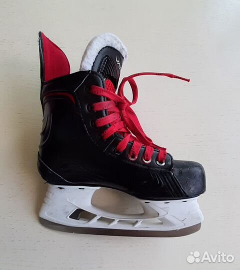 Хоккейные коньки bauer детские р.1 J1EE