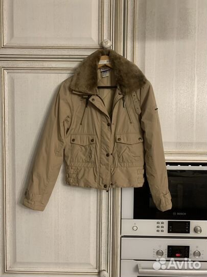 Reebok. Оригинал. Утеплитель. Новая. Купила в США