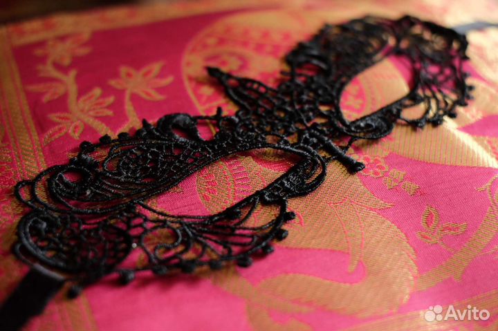 Маска маскарадная кружевная