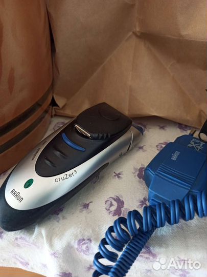 Бритва электрическая braun отдам