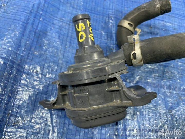 Помпа инвертора Toyota Prius ZVW50 2zrfxe 2016