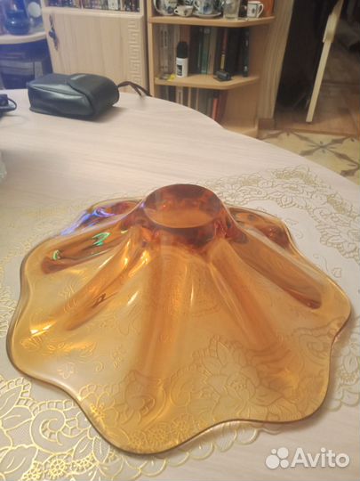 Ваза цветное стекло, гутная техника, тяжелая, сост