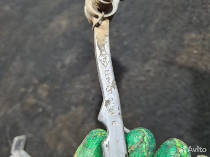 Ограничитель двери задний LADA Largus K4M 2016