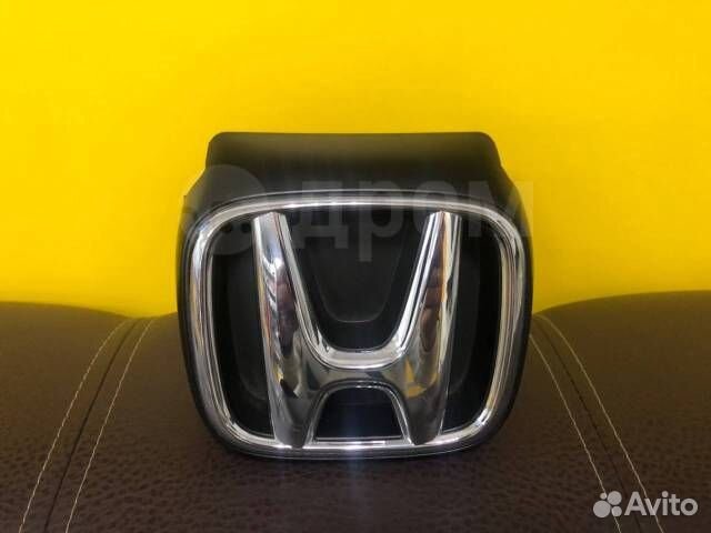 Эмблема Honda CR-V