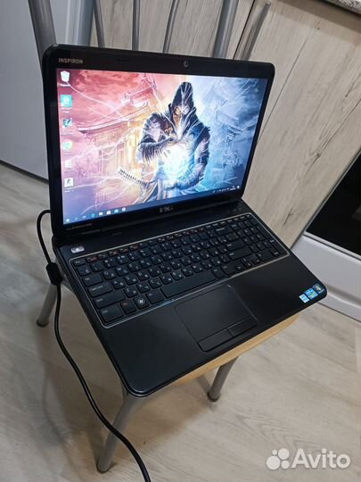 Ноутбук Dell / i7-2630QM / GT 525M / 8GB / 640HDD