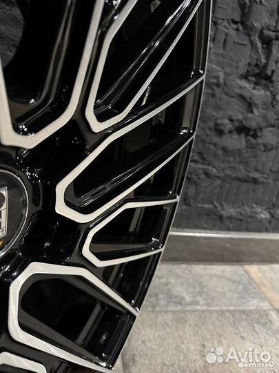 19 Литые диски новые 5*112 8,5J ET 35