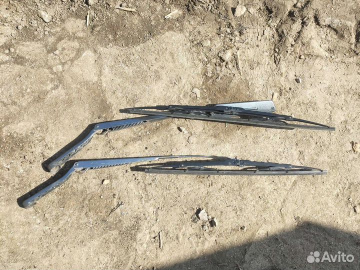 Поводки дворников Ниссан Санни у10 универсал