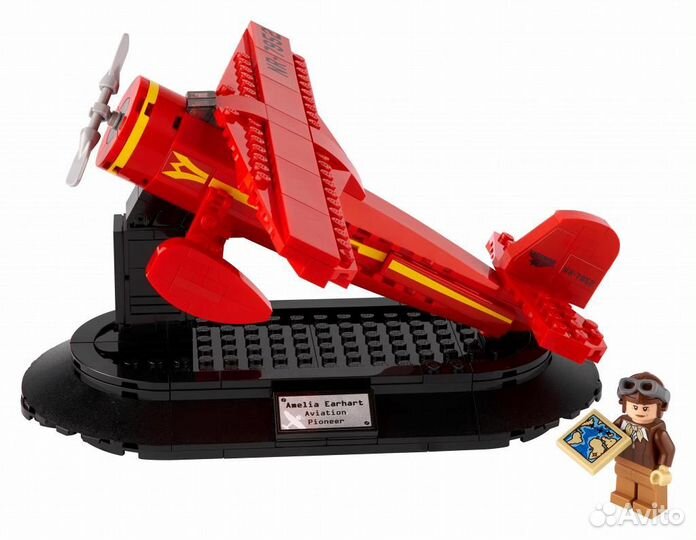 Lego 40450 Дань уважения Амелии Эрхарт