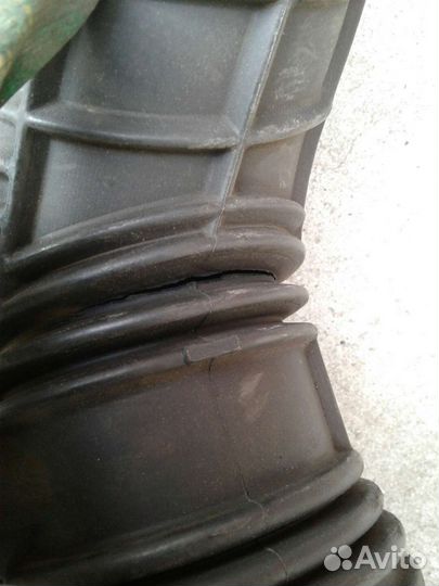 Патрубок воздушного фильтра Honda Accord 7 2.4л