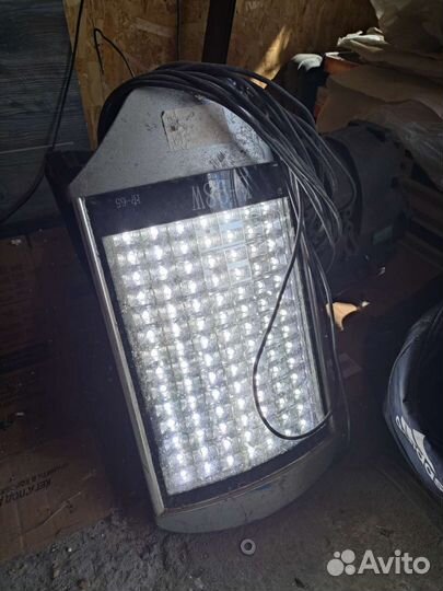 Лампа светодиодная,уличная