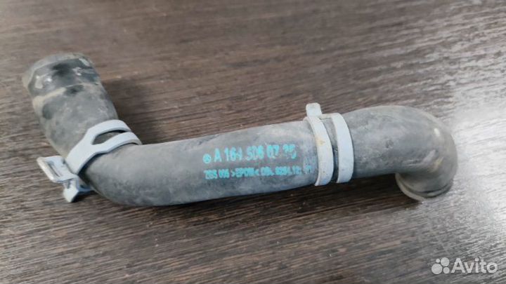 Патрубок системы охлаждения Mercedes Gl 320 Cdi