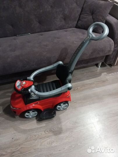 Детская машинка каталка с ручкой
