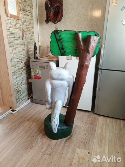 Скульптура из дерева