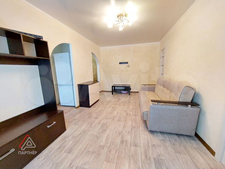 2-к. квартира, 42 м², 1/2 эт.