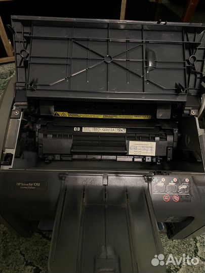 Принтер лазерный hp