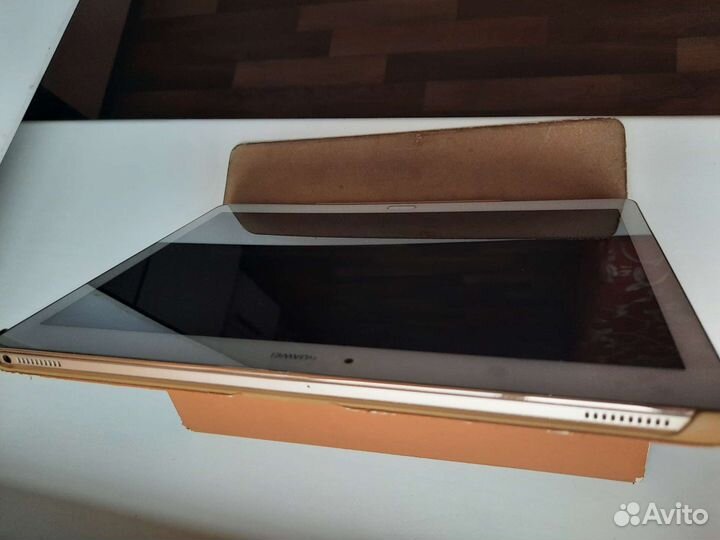 Huawei media pad m2 10 inch планшет