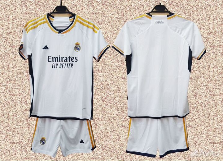 Футбольная форма Реал Мадрид нового сезона 2023/24