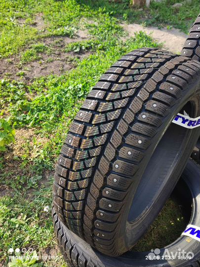 Viatti Brina Nordico V-522 225/50 R17