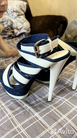 Туфли женские