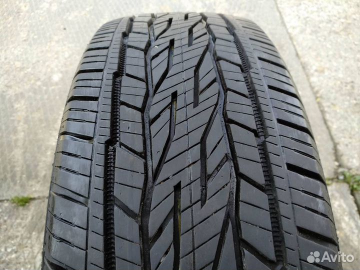 Continental ContiCrossContact LX2 215/60 R17 96H