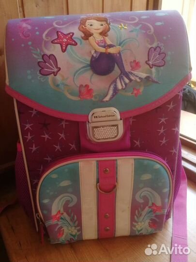 Рюкзак школьный для девочки с принцессой Софией