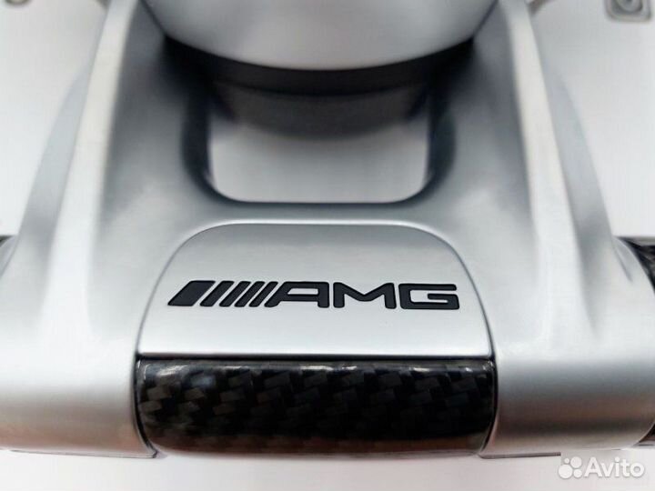 Руль в стиле 63 AMG карбон красная полоса E-class