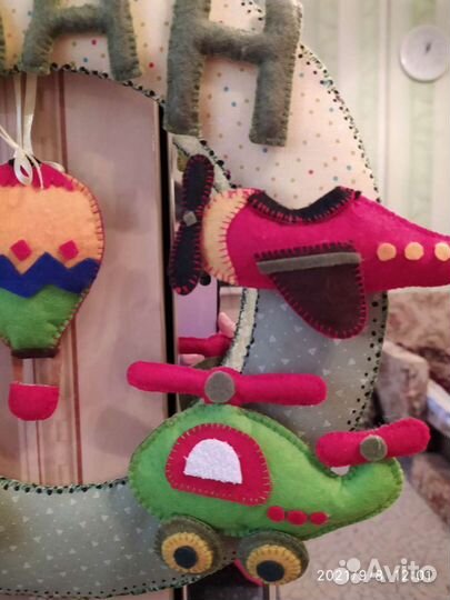 Именное панно из фетра в детскую комнату