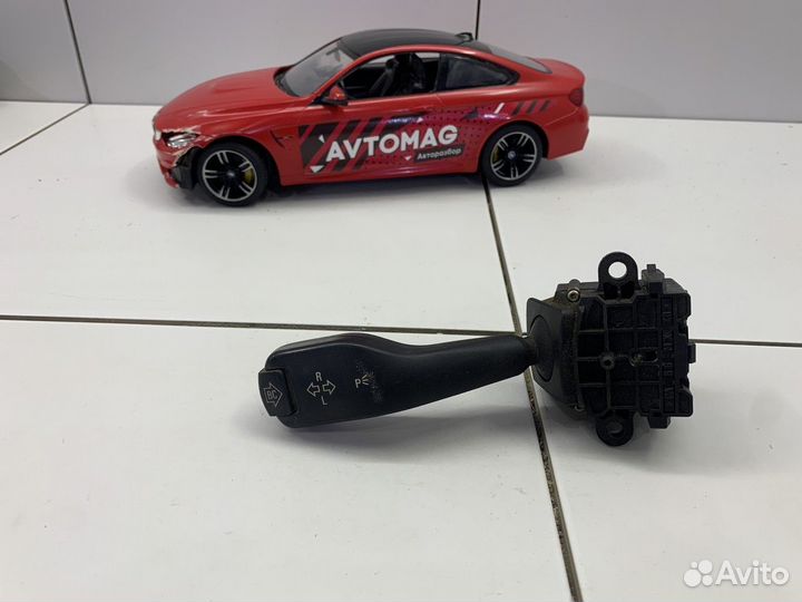 Переключатель подрулевой поворотов (BMW 5)