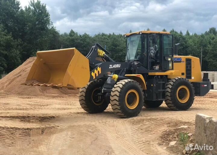 Фронтальный погрузчик XCMG ZL40RU, 2023