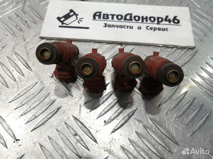 Форсунка топливная QG15, 1.5L Ниссан Альмера