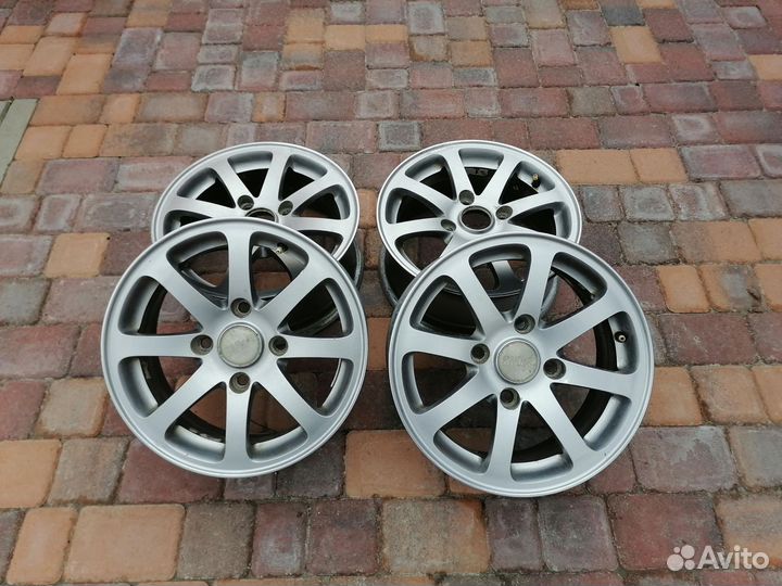 Кованые диски r14 4x114.3 Слик