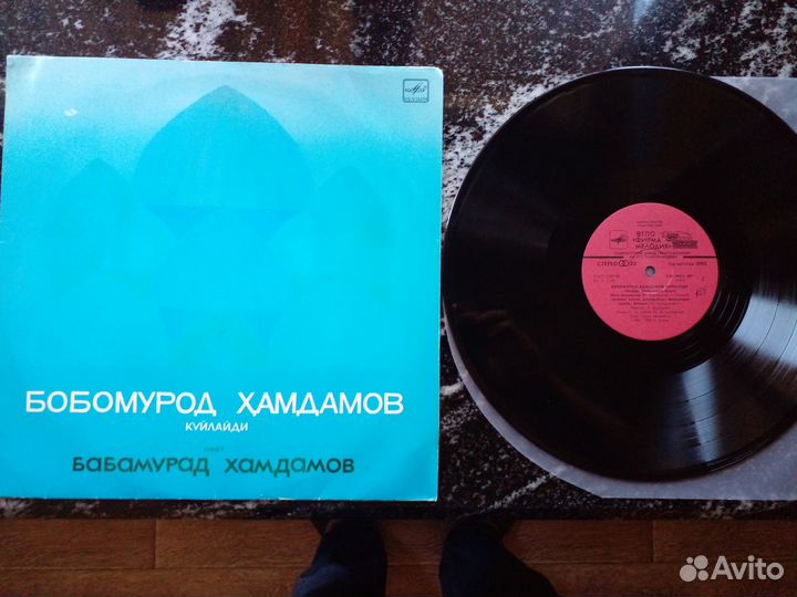 Бабамурад Хамдамов - Куйлайди