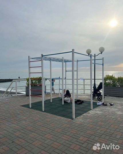 Уличные спортивные площадки sswa