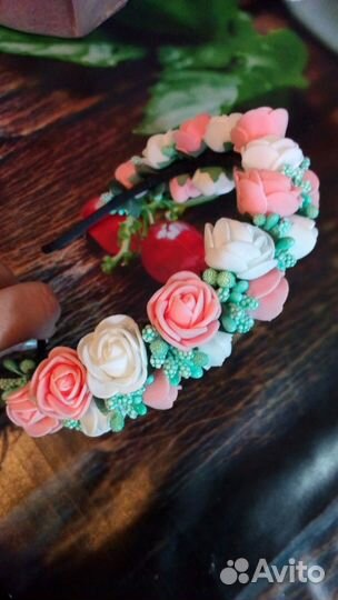 Ободки,заколки,резинки,веночки,украшения для волос