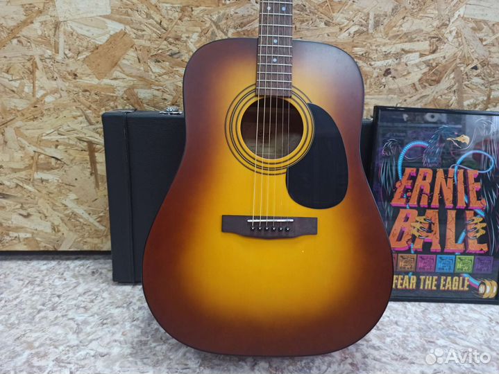 Акустическая гитара Cort